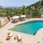 Epidavros Villas - Elia Garden Retreat With Shared Pool * Nea Epidavros