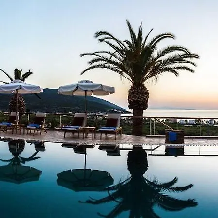 بيت للعطل Epidavros - Elia Garden Retreat With Shared Pool *